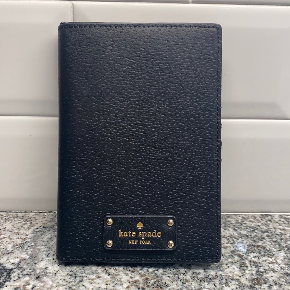 New Kate Spade Passport Holder